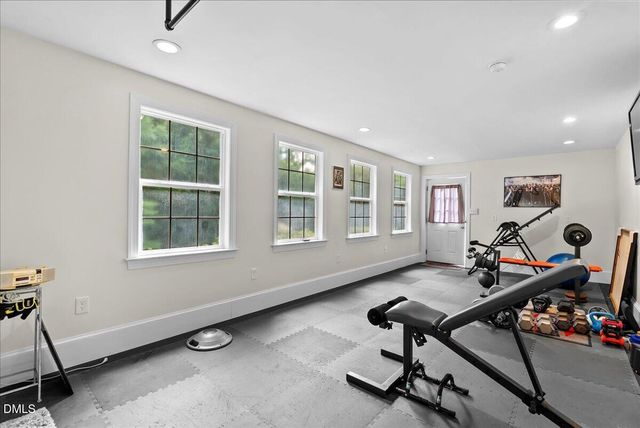 25 Winchester Court, Youngsville, NC 27596