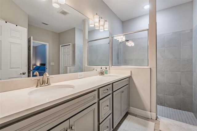 13418 LAKEVIEW OAKS LANE, Riverview, FL 33579