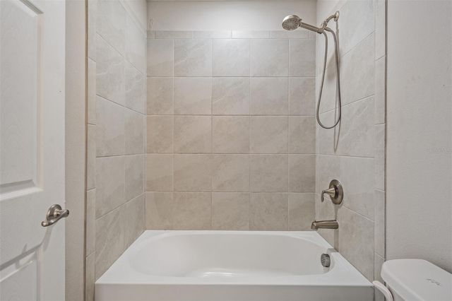 13418 LAKEVIEW OAKS LANE, Riverview, FL 33579