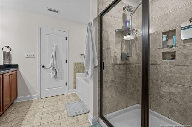 182 Valley Stream Road, Spring Lake, NC 28390