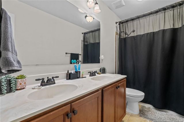 182 Valley Stream Road, Spring Lake, NC 28390