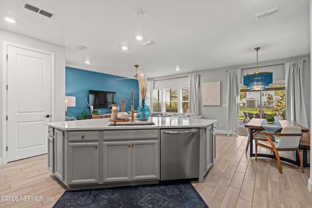 40 KILLARNEY Avenue, St. Johns, FL 32259