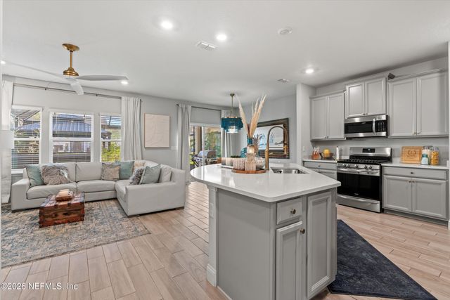 40 KILLARNEY Avenue, St. Johns, FL 32259