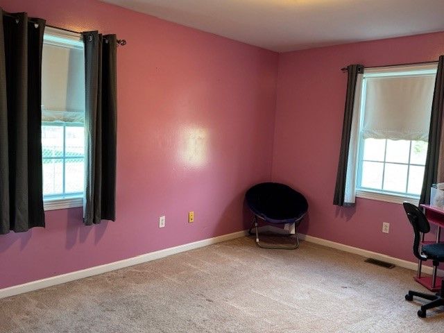 404 Terrence Dr, Dunbar Twp, PA 15425