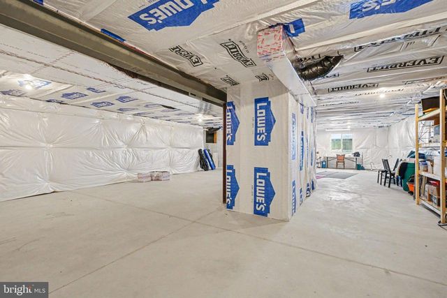 6029 STATION CIRCLE RD, Harrisburg, PA 17111