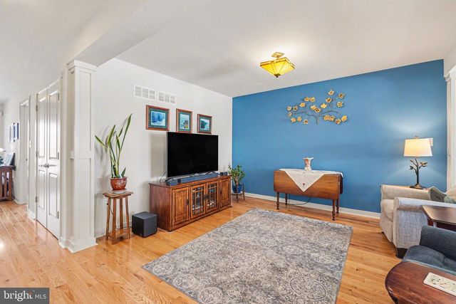 6029 STATION CIRCLE RD, Harrisburg, PA 17111