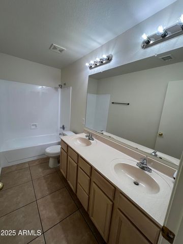 7812 W SOLANO Drive N, Glendale, AZ 85303