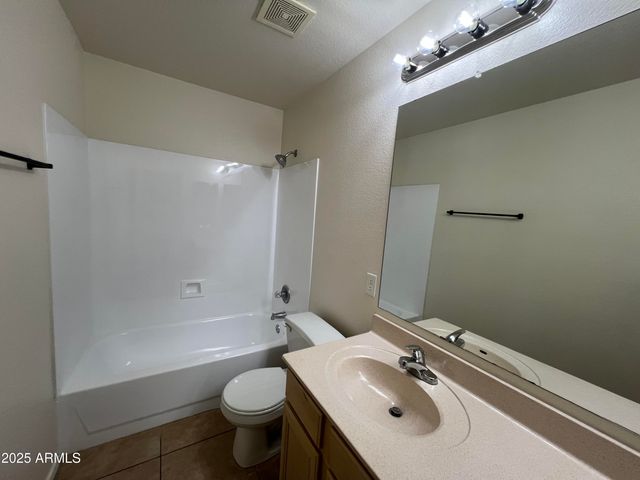 7812 W SOLANO Drive N, Glendale, AZ 85303