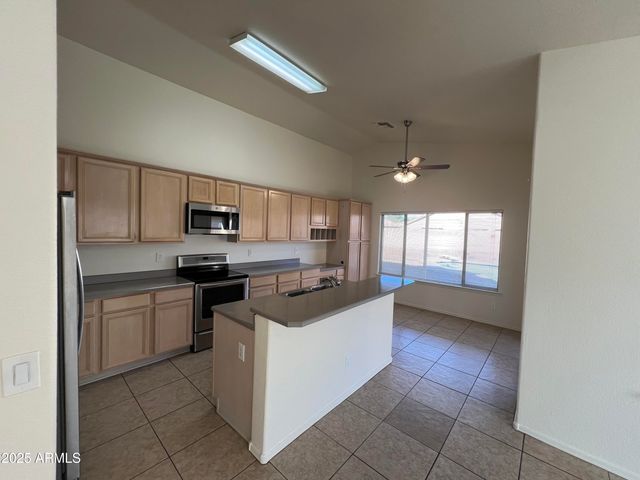 7812 W SOLANO Drive N, Glendale, AZ 85303
