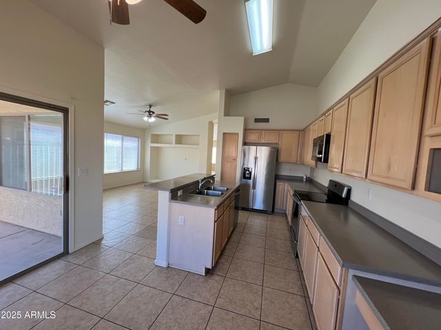 7812 W SOLANO Drive N, Glendale, AZ 85303