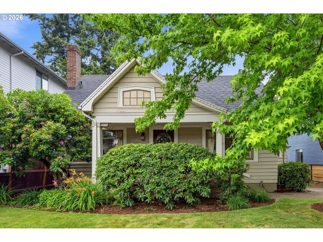 2747 Ne SCHUYLER St, Portland, OR 97212