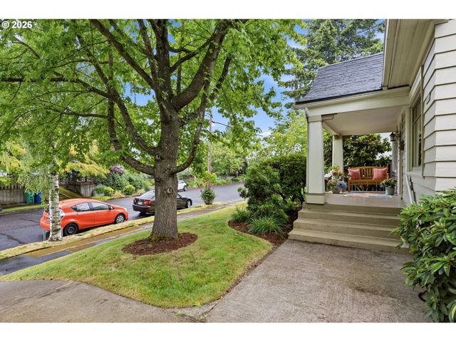 2747 Ne SCHUYLER St, Portland, OR 97212