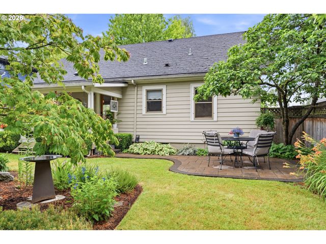 2747 Ne SCHUYLER St, Portland, OR 97212