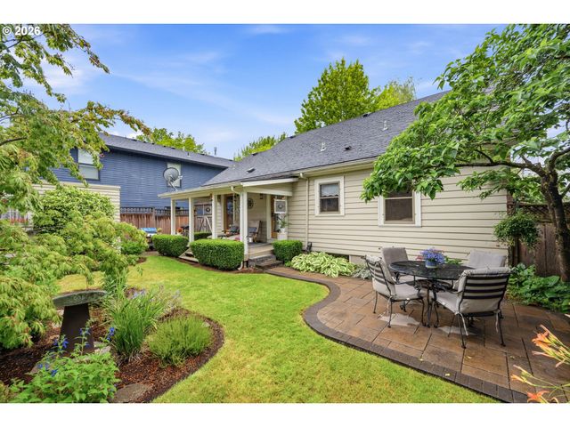 2747 Ne SCHUYLER St, Portland, OR 97212
