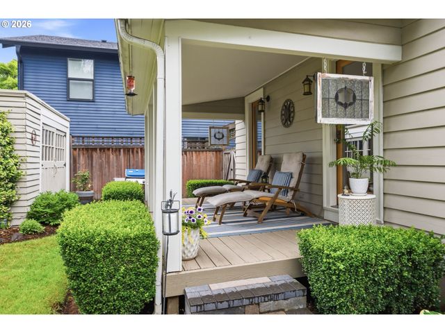 2747 Ne SCHUYLER St, Portland, OR 97212