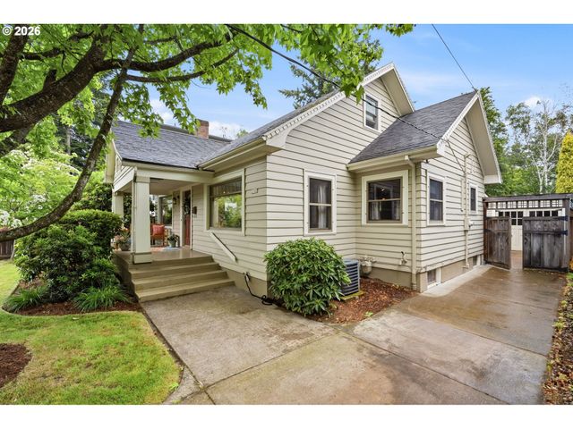 2747 Ne SCHUYLER St, Portland, OR 97212