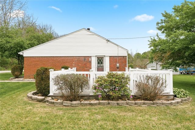 2701 Moyer Rd, Bullskin Twp, PA 15425