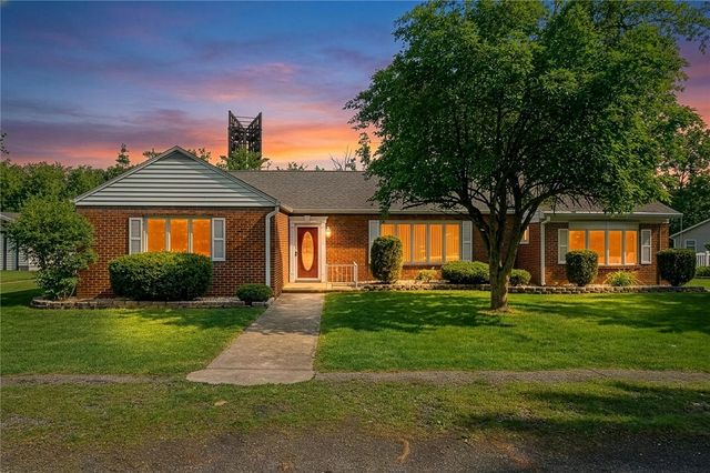 2701 Moyer Rd, Bullskin Twp, PA 15425
