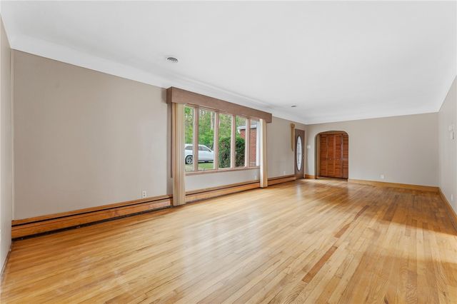 2701 Moyer Rd, Bullskin Twp, PA 15425