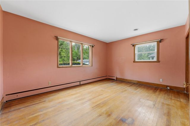 2701 Moyer Rd, Bullskin Twp, PA 15425