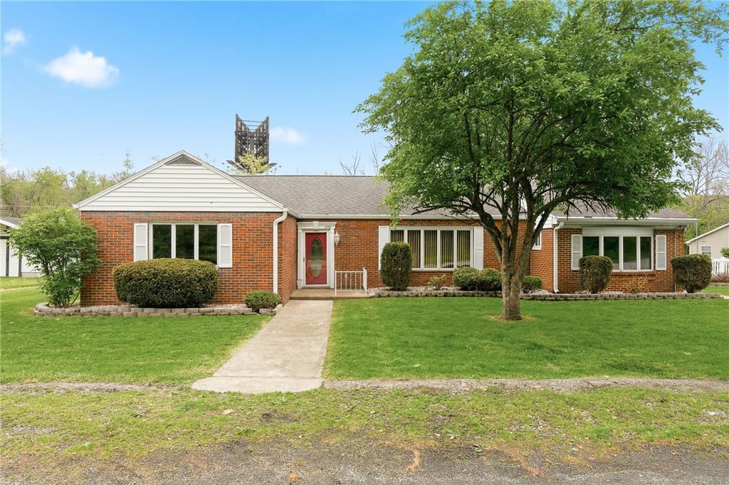 2701 Moyer Rd, Bullskin Twp, PA 15425