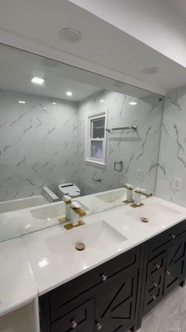 57-18 hewlett Street, Little Neck, NY 11362