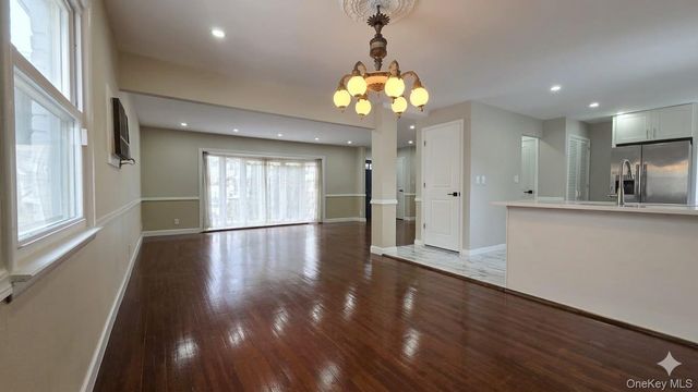 57-18 hewlett Street, Little Neck, NY 11362