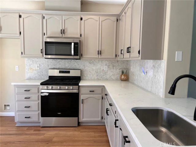 10106 Shoveldown Court, Bakersfield, CA 93311