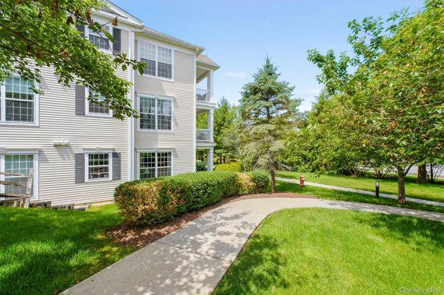 616 Saratoga Lane, Fishkill, NY 12524