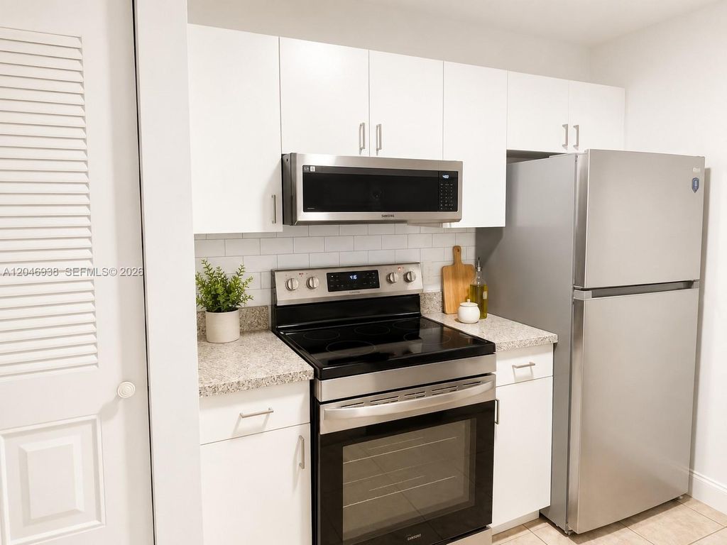 430 S Park 3-110 3-110, Hollywood, FL 33021