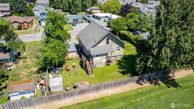 810 Cul De Sac Avenue, Burlington, WA 98233