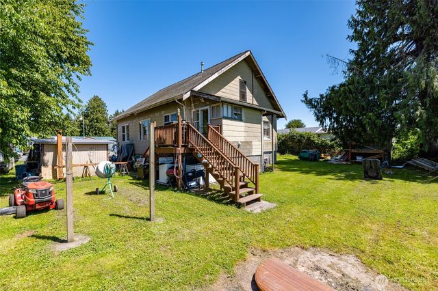 810 Cul De Sac Avenue, Burlington, WA 98233