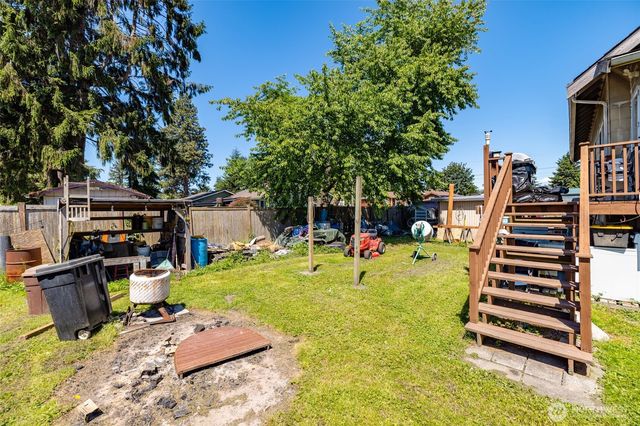 810 Cul De Sac Avenue, Burlington, WA 98233