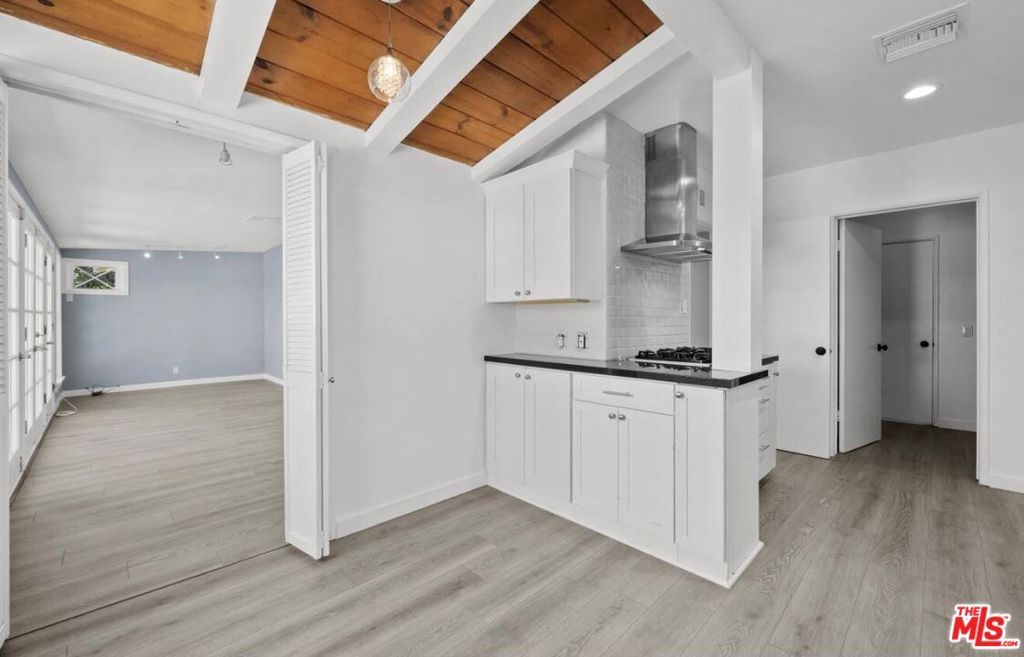 6114 Buffalo Avenue, Van Nuys, CA 91401 — photo 4