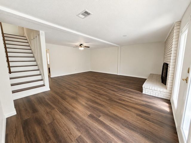3004 Woodland Drive, Dickinson, TX 77539