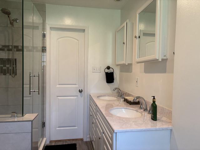 3004 Woodland Drive, Dickinson, TX 77539