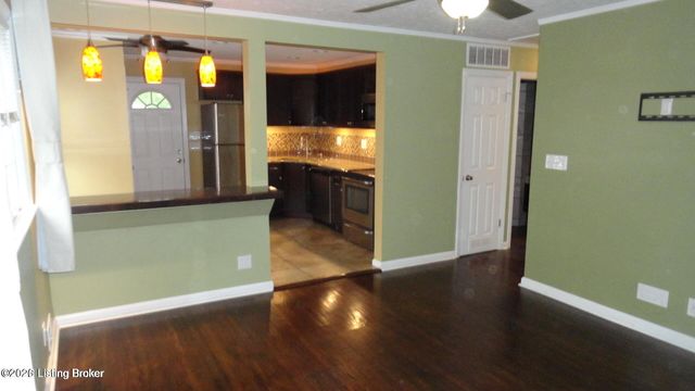 4202 Berkshire Ave, Louisville, KY 40220