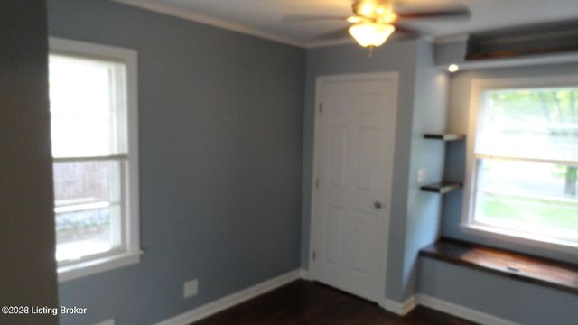 4202 Berkshire Ave, Louisville, KY 40220
