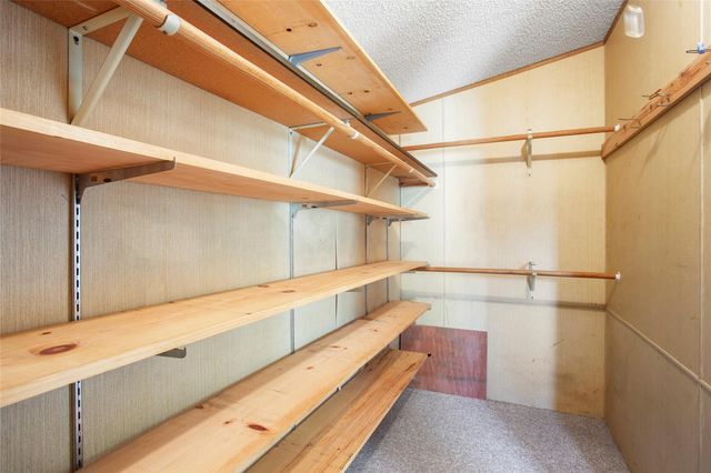 1616 Casa Court, Alvin, TX 77511