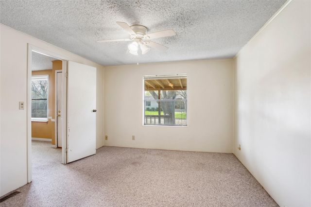 1616 Casa Court, Alvin, TX 77511