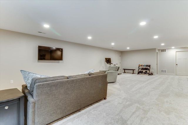14302 W Westport St, Wichita, KS 67235