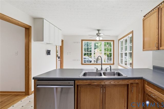 14420 Branding Iron Rd, Chesterfield, VA 23838