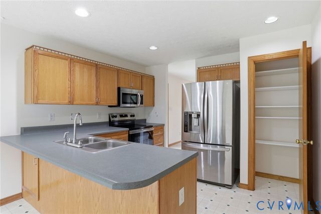 14420 Branding Iron Rd, Chesterfield, VA 23838