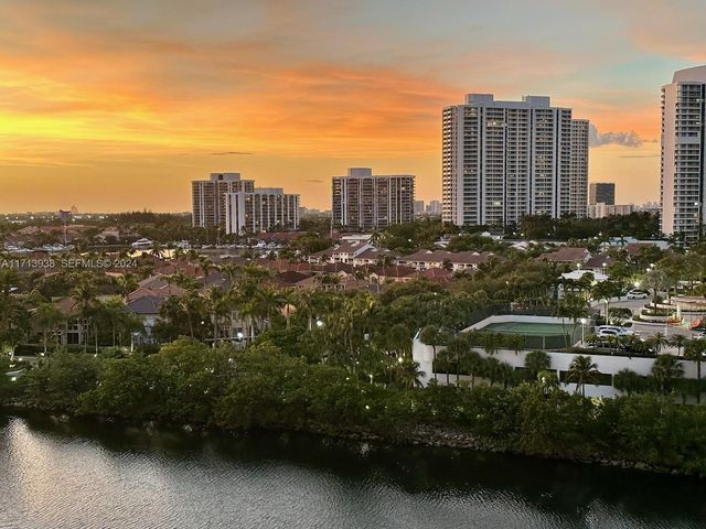 20515 E Country Club Drive 1048, Aventura, FL 33180
