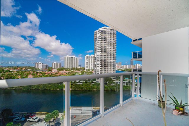 20515 E Country Club Drive 1048, Aventura, FL 33180