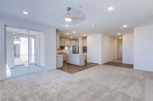 2555 Hampton Road 8206, Henderson, NV 89052
