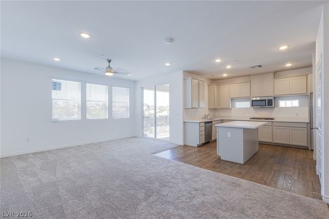 2555 Hampton Road 8206, Henderson, NV 89052
