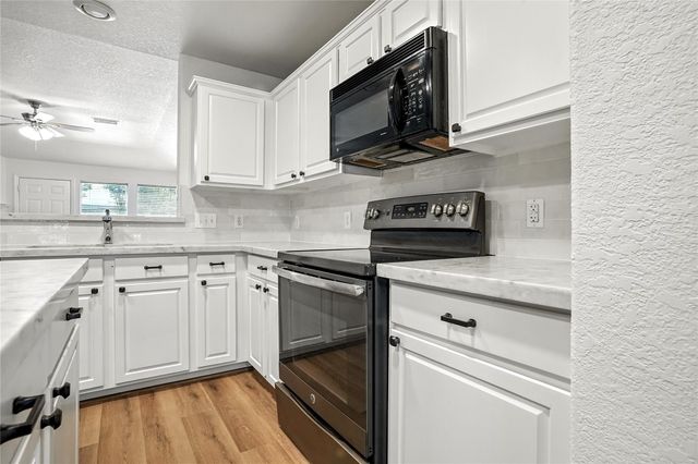 14602 Windwood Park Lane, Cypress, TX 77429