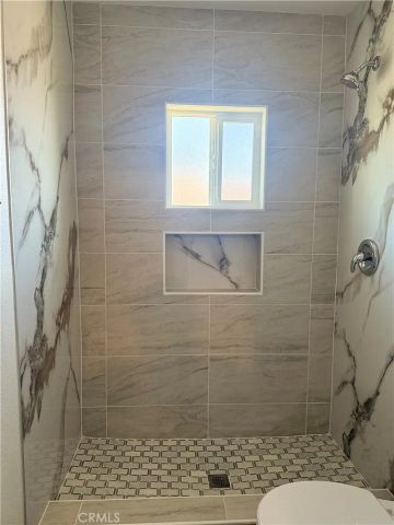 880 S State, Hemet, CA 92543