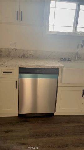 880 S State, Hemet, CA 92543